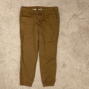 Gap Canvas Jogger